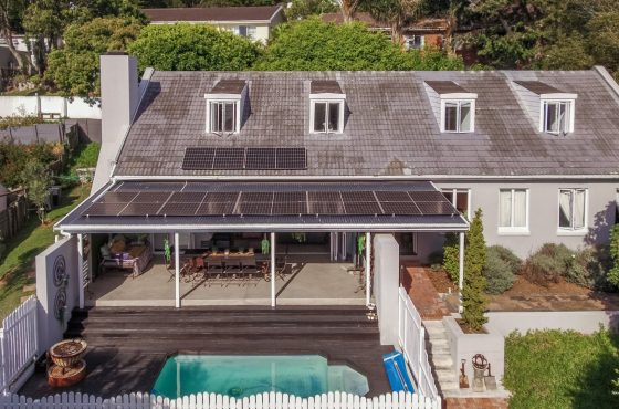 5 Bedroom House For Sale in Lovemore Heights